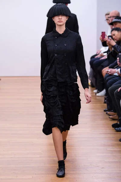 Look 9